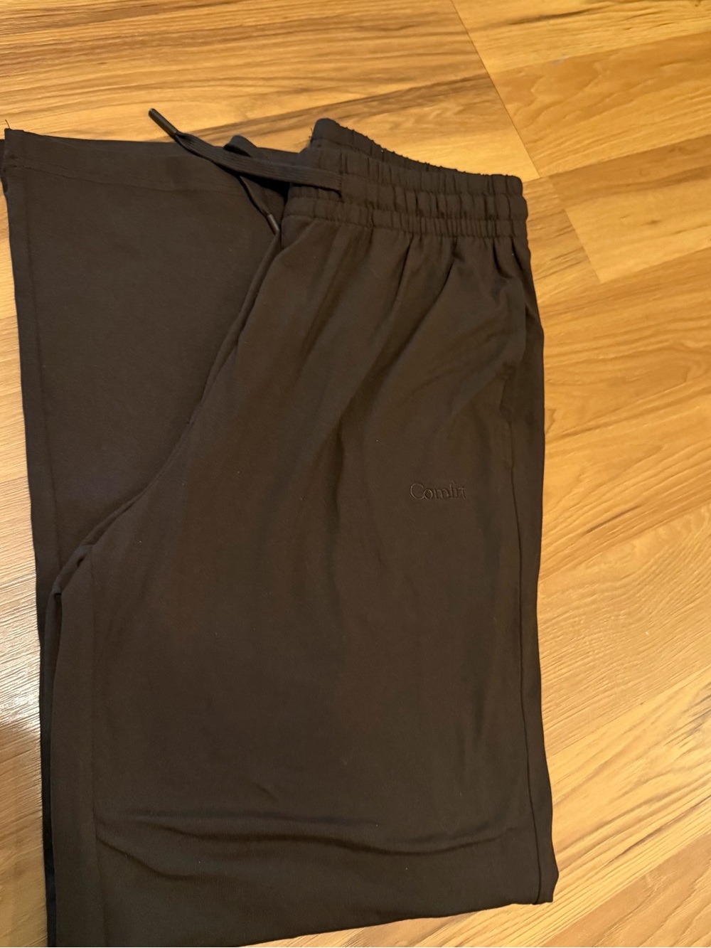 Comfrt Women's Brown Wide Leg Joggers Size Medium